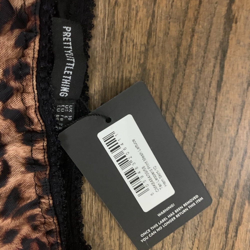 Pretty Little Thing Leopard Skirt - Picture 4 of 4